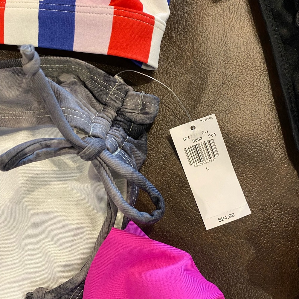 SWIMWEAR CLEAN-OUT - Picture 7 of 13